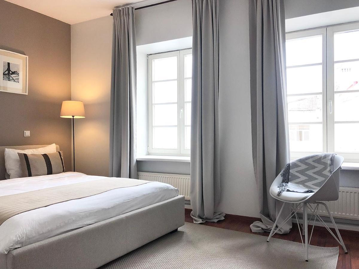 & - Old Town Appartement